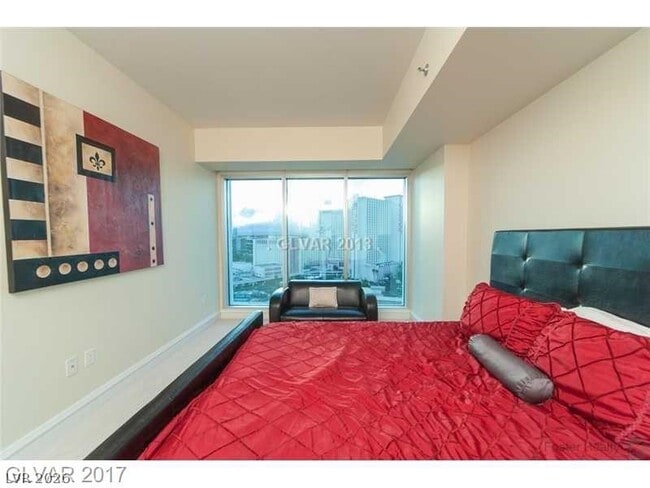 Building Photo - 2700 S Las Vegas Blvd