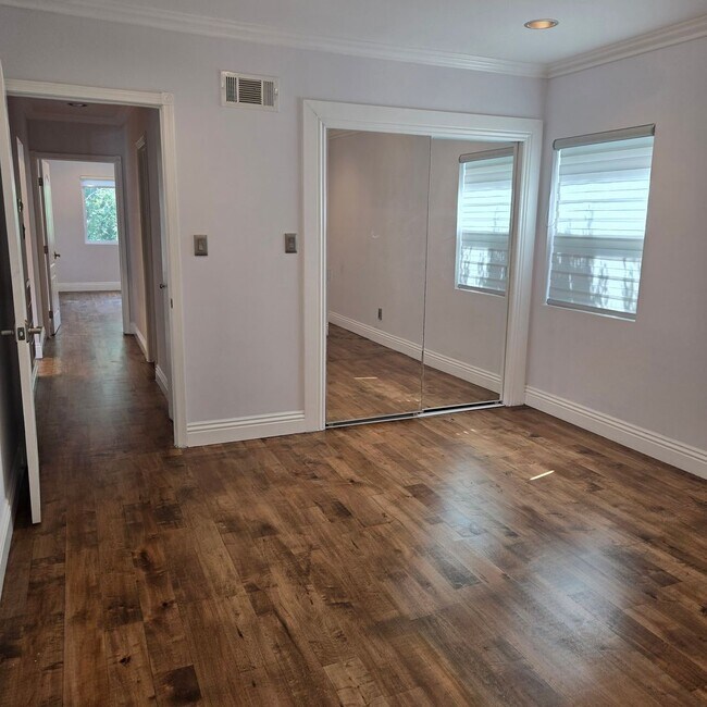 Building Photo - “Spacious West LA 3-Bedroom Home with Private Backyard & Modern Upgrades