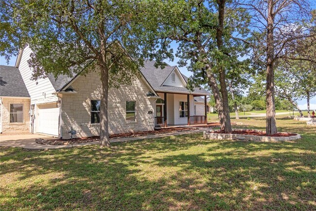 Building Photo - 105 Musket Dr