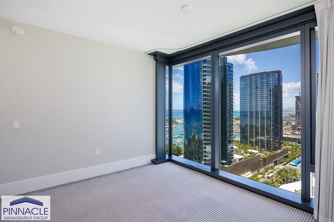 Building Photo - 1108 Auahi St
