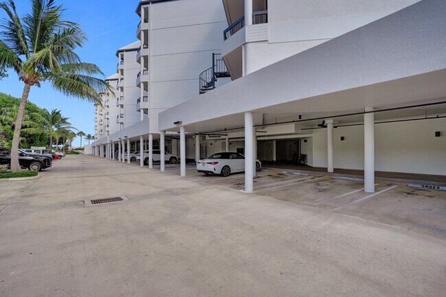 Building Photo - 120 S Ocean Blvd