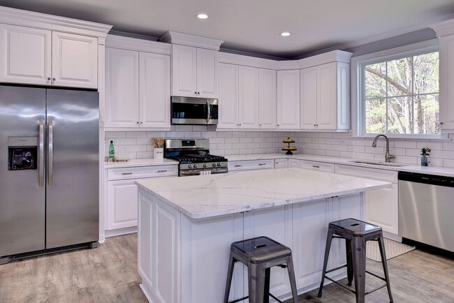 Building Photo - Call Sabrina Thomas' Office at 757-767-076...