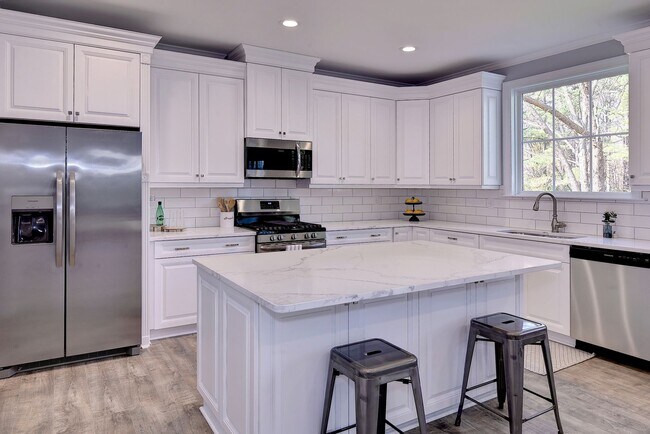 Building Photo - Call Sabrina Thomas' Office at 757-767-0767 for more information