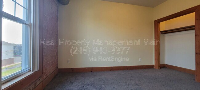 Building Photo - 50 Westminster St