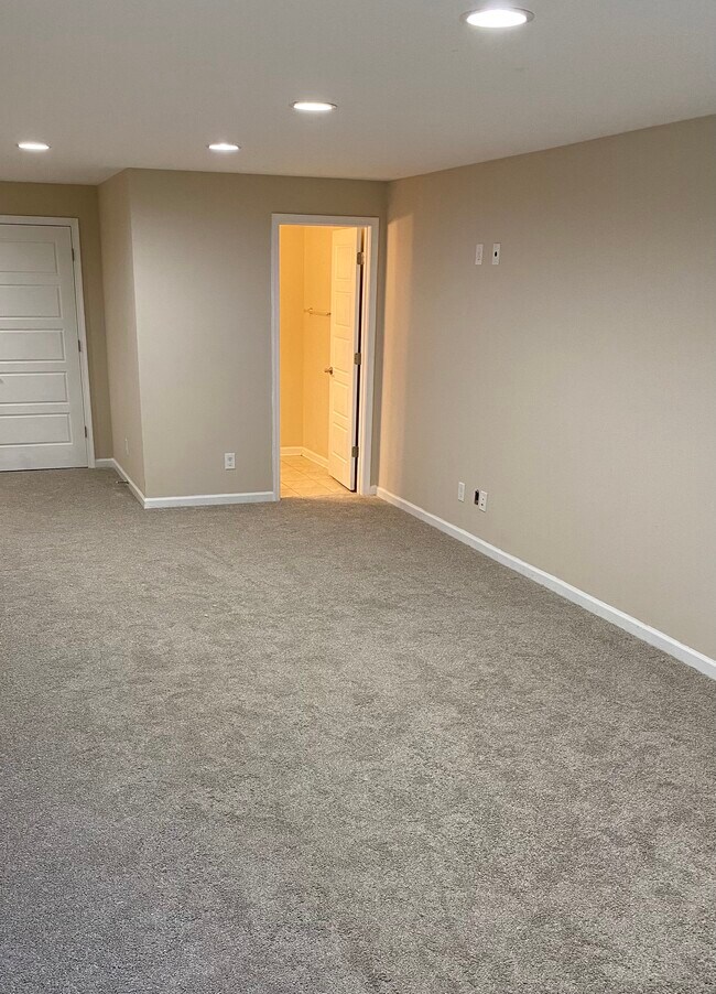 Finished basement - 206 Rowse Dr