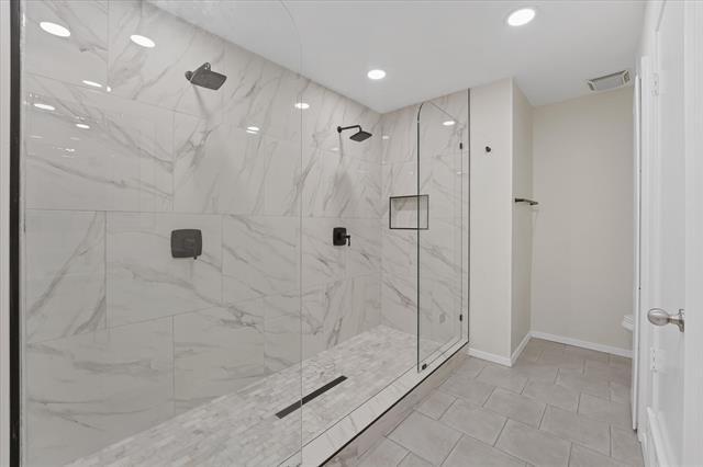 Building Photo - 4007 Ridgebrook Dr