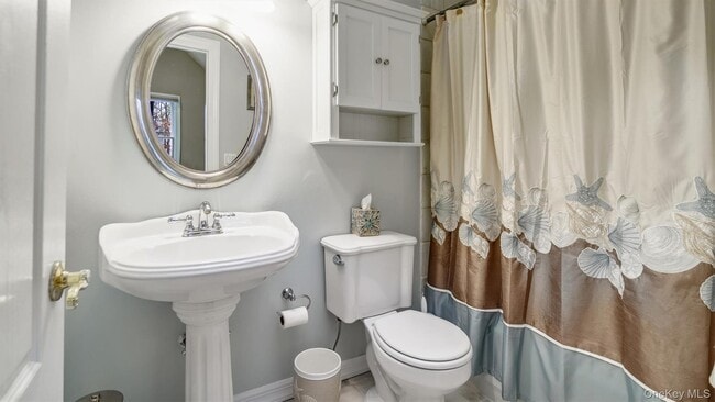 Building Photo - 151 Chardonnay Dr