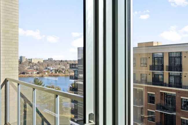 Building Photo - 6th Floor 1BD, 1.5BA Condo at the Lakehouse off Sloan's Lake