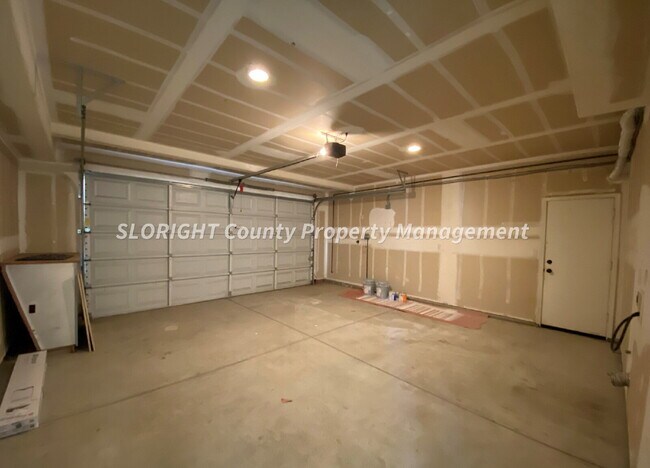 Building Photo - AVAILABLE NOW - Executive Style Santa Maria Home with 4 Bedrooms & 2.5 Bathrooms