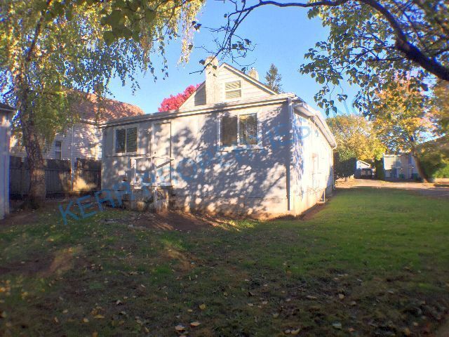 Building Photo - 1804 SE Harney St