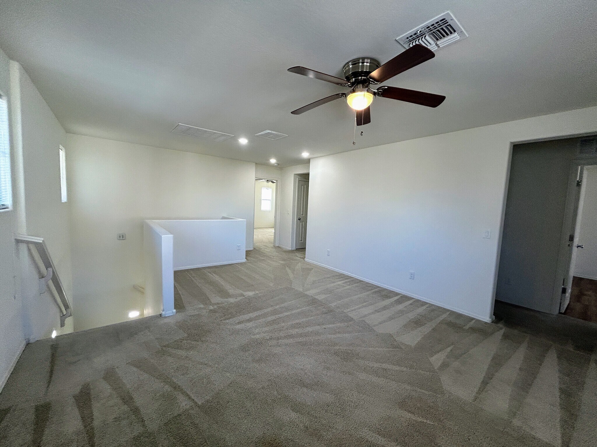 Building Photo - 2964 S Washington St