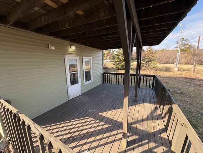 Building Photo - 2312 W 10th St