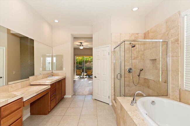 Building Photo - 80215 Queensboro Dr