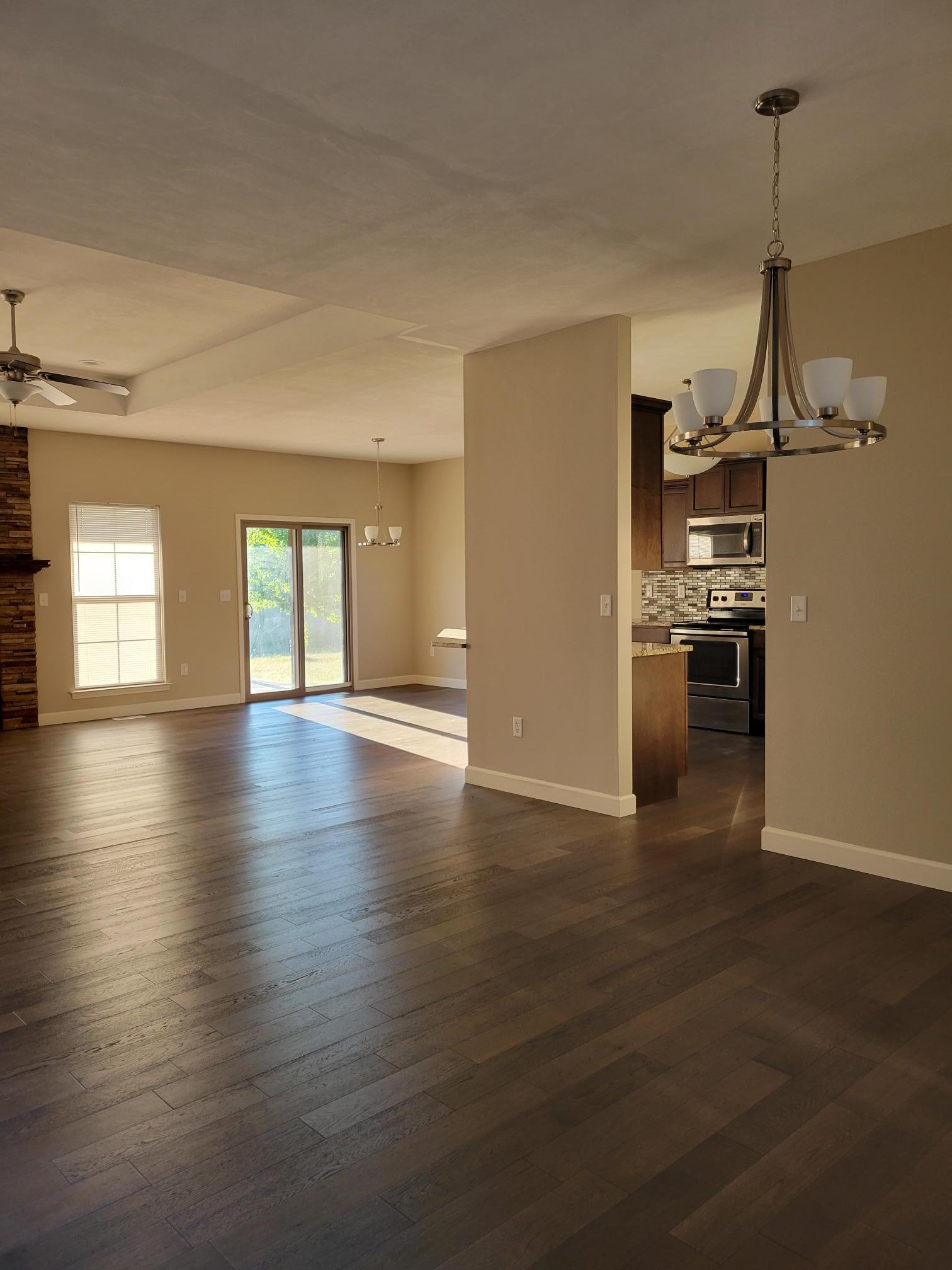 Building Photo - 2616 Fieldstone Dr