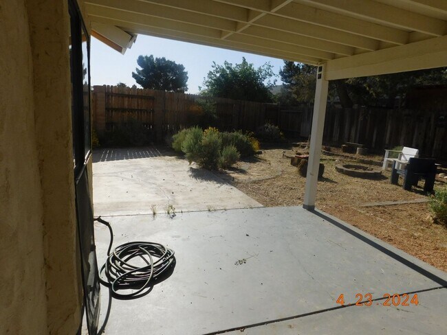 Building Photo - 1232 Mandy Ct