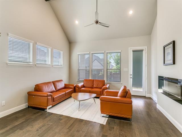 Building Photo - 8443 Wild Rye Rd