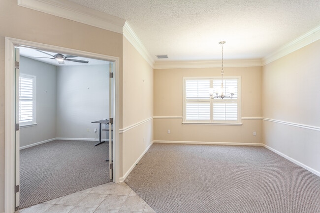 Building Photo - 75094 Glen Spring Way