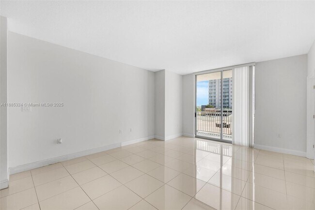 Building Photo - 140 S Dixie Hwy