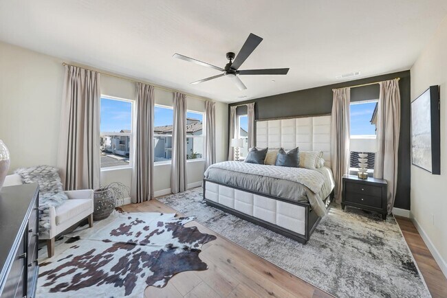 Building Photo - 2162 W Solo Wy