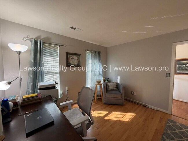 Building Photo - Gorgeous Classic Cave Spring Colonial in S...