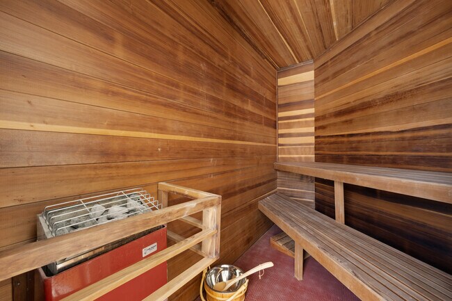 Building Photo - 3 Birnam Oaks