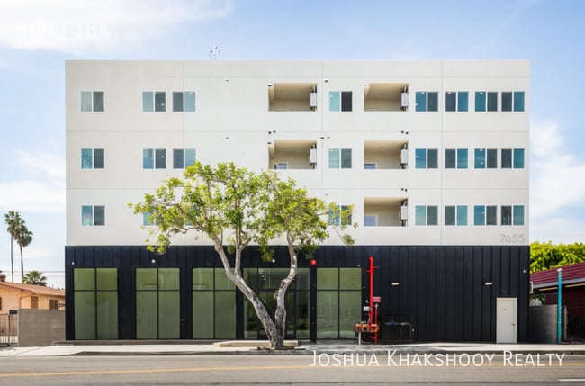 Building Photo - 7655 San Pedro St