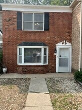 Building Photo - 202 Seminole Trail