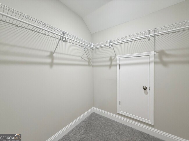 Building Photo - 409 Madison Ave