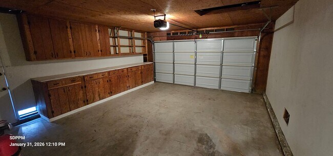 Building Photo - MIRA MESA / SAN DIEGO - Nice 4 Bedroom / 2 Bath House.  AVAILABLE NOW!!