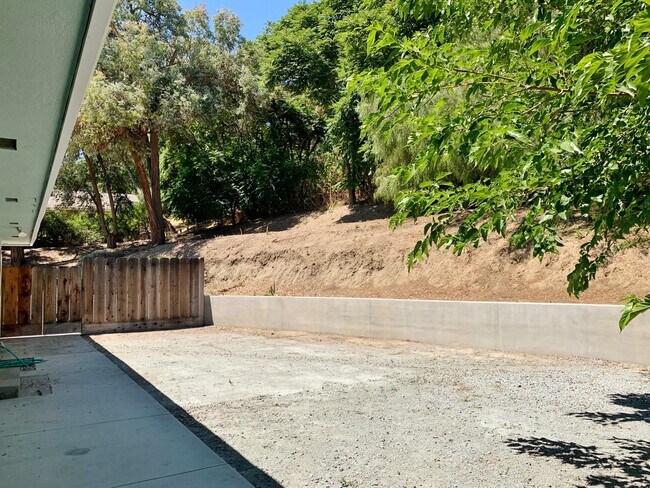 Building Photo - 311 Bolado Rd
