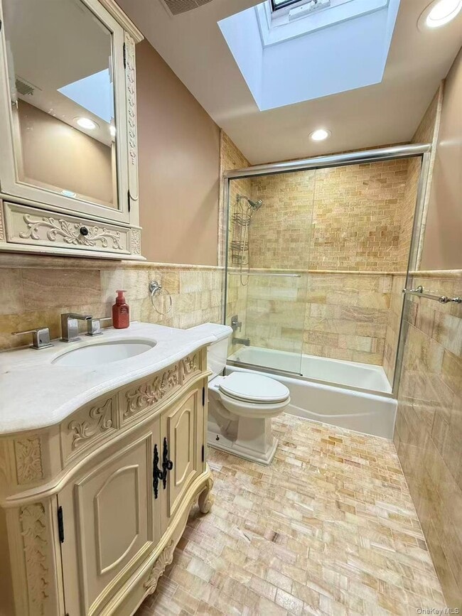 Building Photo - 3 Grant Ave