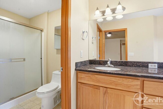 Building Photo - 1511 SE 86th Ct