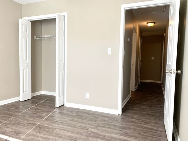 Building Photo - 604 Cory Dr