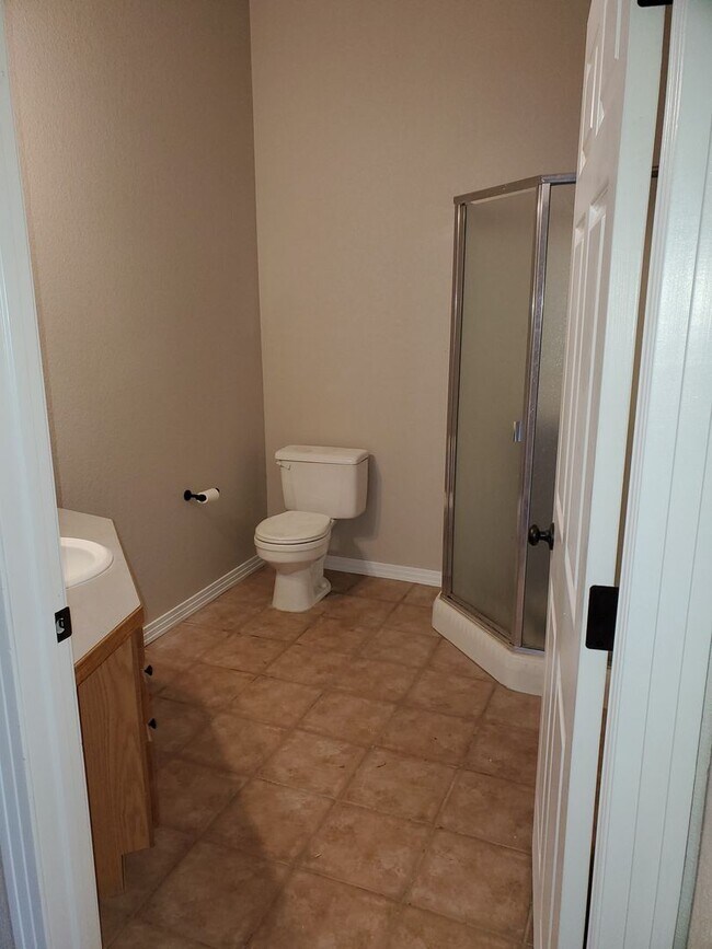 Building Photo - 2012 Remington St