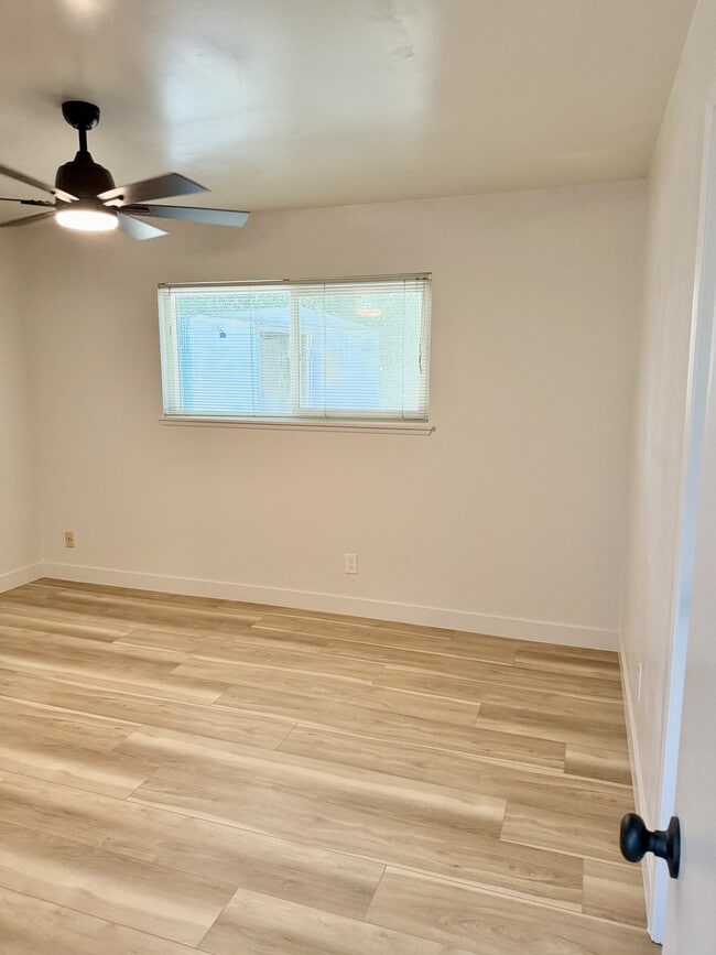 Building Photo - 3636 W Tulare Ave