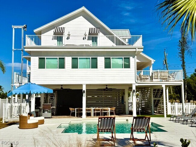 Building Photo - 4969 Estero Blvd