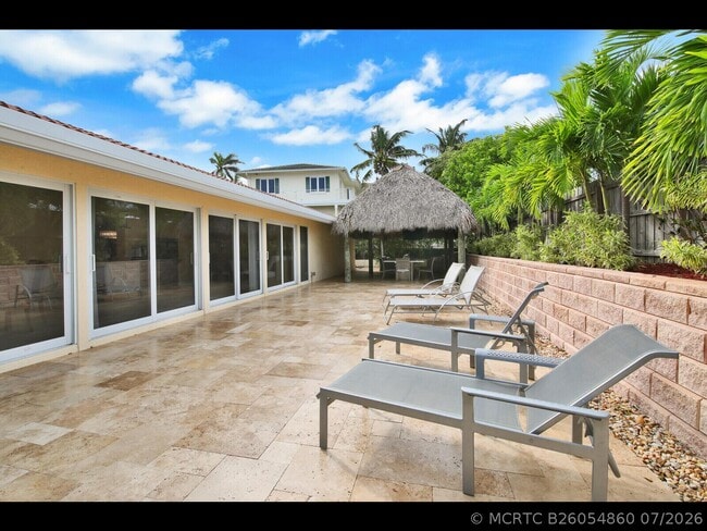 Building Photo - 451 N Lyra Cir
