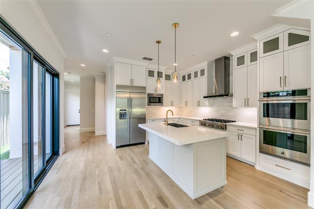 Building Photo - 4338 Emerson Ave