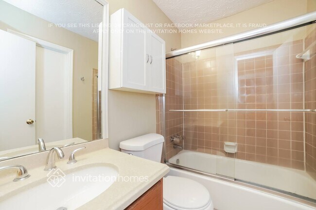 Building Photo - 4393 Fielding Ln