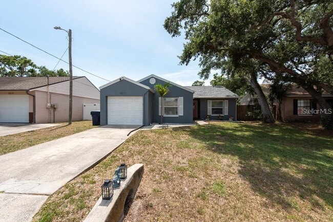 Building Photo - 6817 S Gabrielle St