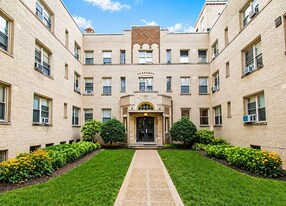 Building Photo - Brightwood Communities