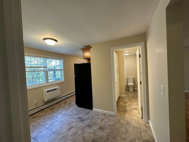 Building Photo - 85 Hosmer St