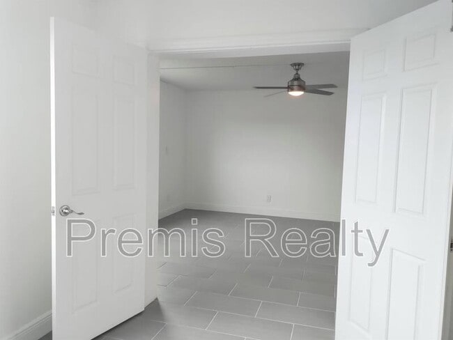 Building Photo - 14820 Rue De Bayonne