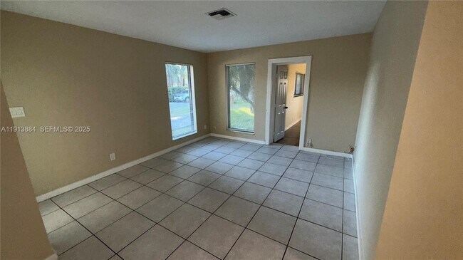 Building Photo - 6625 SW 49th St