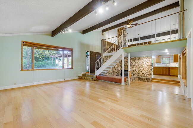 Building Photo - Beautiful 3 Bedroom home in Stonegate