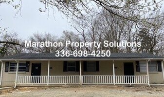 Building Photo - 202 Scientific St