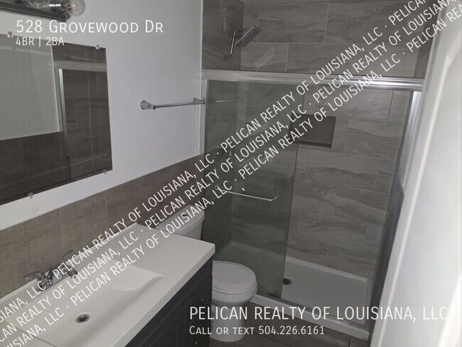Building Photo - 528 Grovewood Dr
