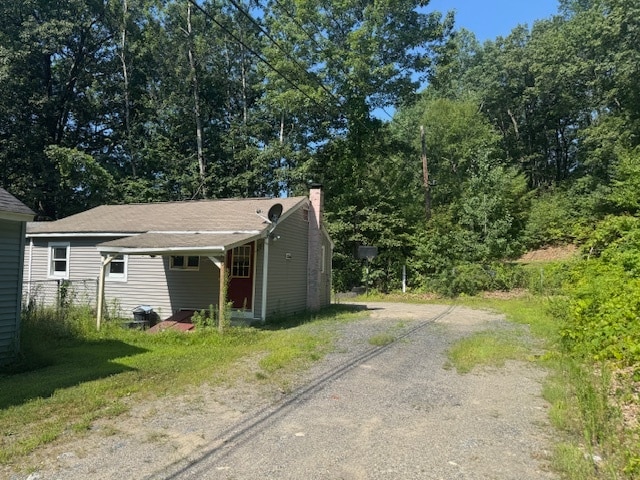 Building Photo - 6 Oak Ridge Rd