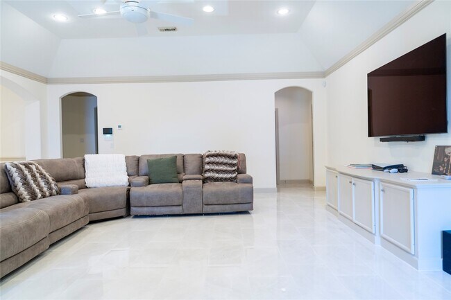 Building Photo - 15315 T C Jester Blvd