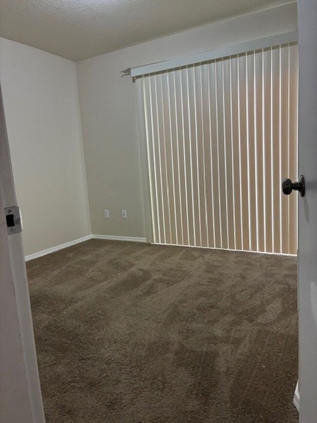 Building Photo - 13414 SE Division St